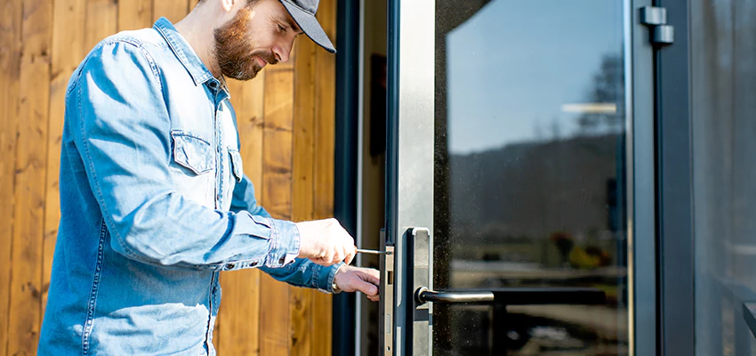 Frameless Glass Storefront Door Locks Replacement in Lincoln, CA